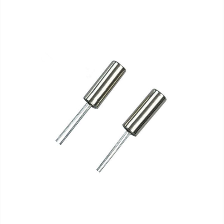 In stock cylindrical crystal resonator 2*6 2X6 8MHZ 6M 16M 11.0592MHZ 27MHZ 32.768KHZ 2-DIP passive crystal oscillator