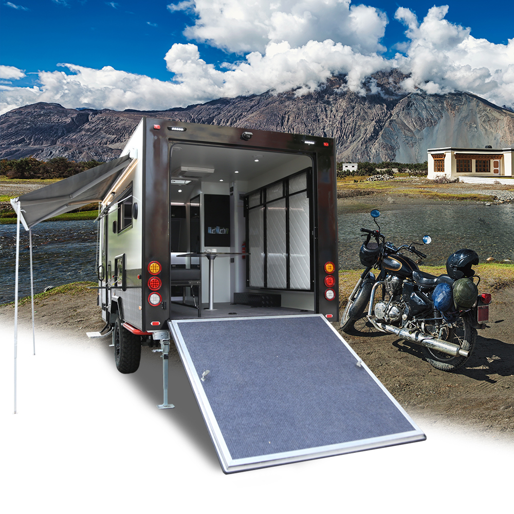 2021 New Design Off Road Camper Vans 4x4 Toy Hauler Travel Trailer Caravan with Bunk for 6 People