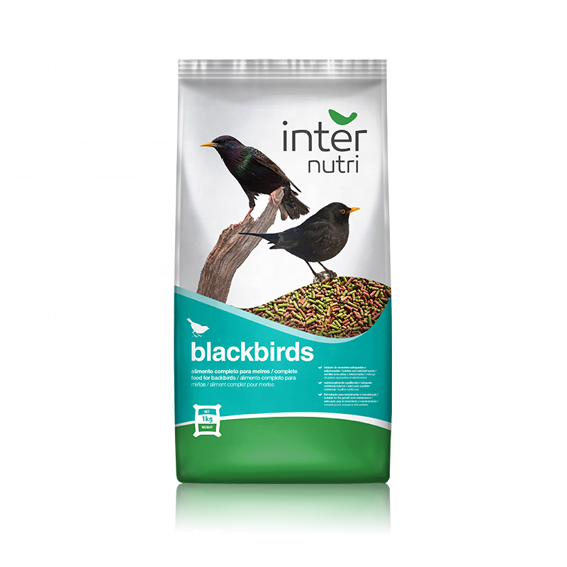 Granulated feed for blackbirds | INTERNUTRI BLACKBIRDS VITAMINATED 1KG