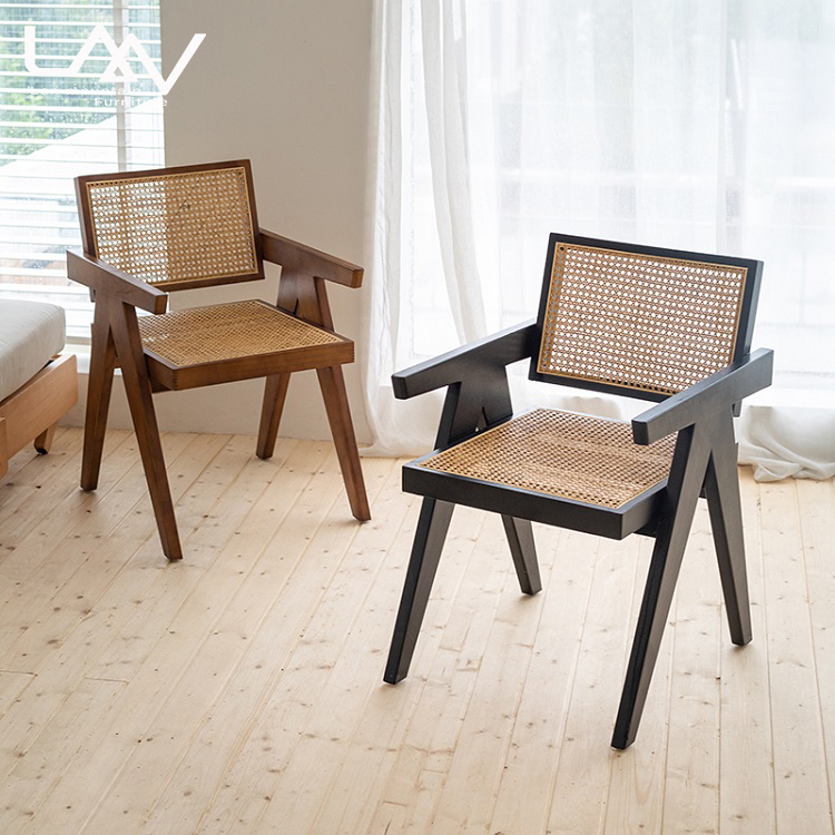 New modern design solid wood pierre jeanneret le corbusier chair solid wood rattan armchair dining chair for sale