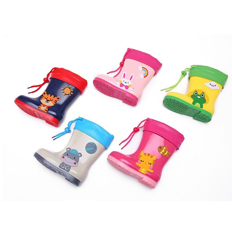 Warm and Waterproof Rainboots for Children Cute Girls Boys Removable Plush Kids Shoes Outdoor Walking Shoes