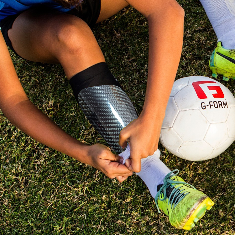 Custom shin guard carbon fiber soccer football carbon kids shin guard protection