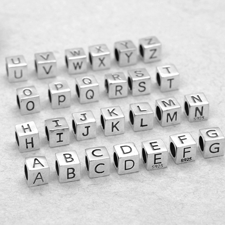 DIY ювелирные изделия из стерлингового серебра 925 пробы буквы alphbet металлические бусины с логотипом для изготовления браслетов и ожерелий