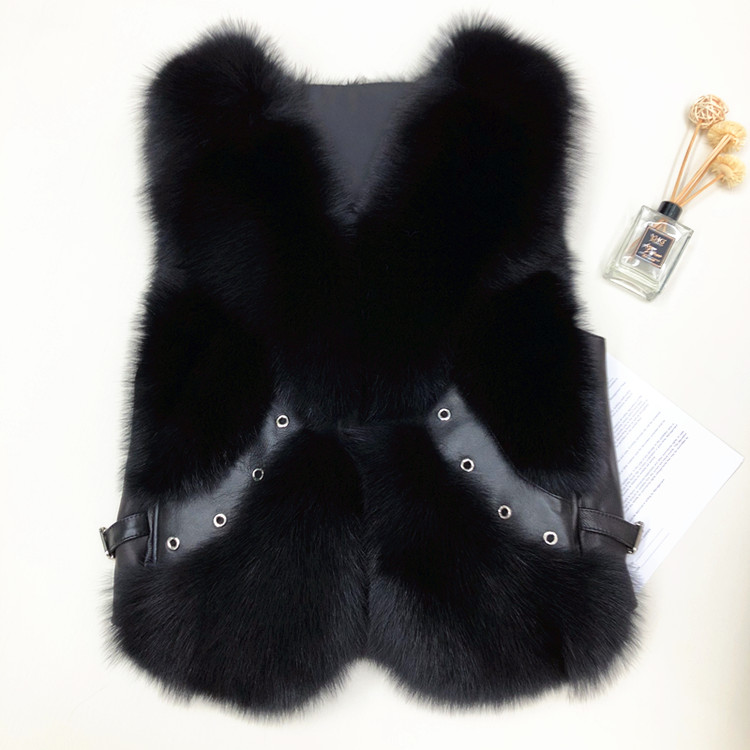 2020 Winter Factory Direct Sale V-neck Rich Luxurious Warm Real Blue Fox Vest For Women