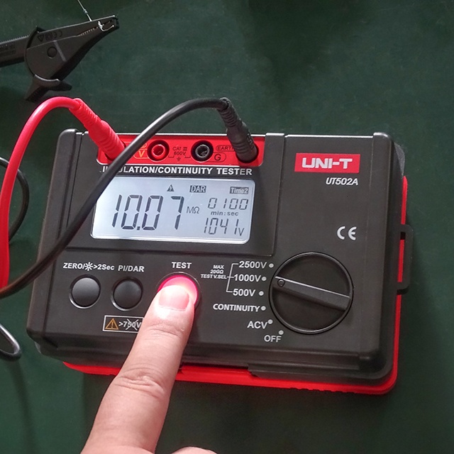 Цифровой тестер сопротивления изоляции UT502A 2500 В, Мегаомметр, высоковольтметр, тестер непрерывности
