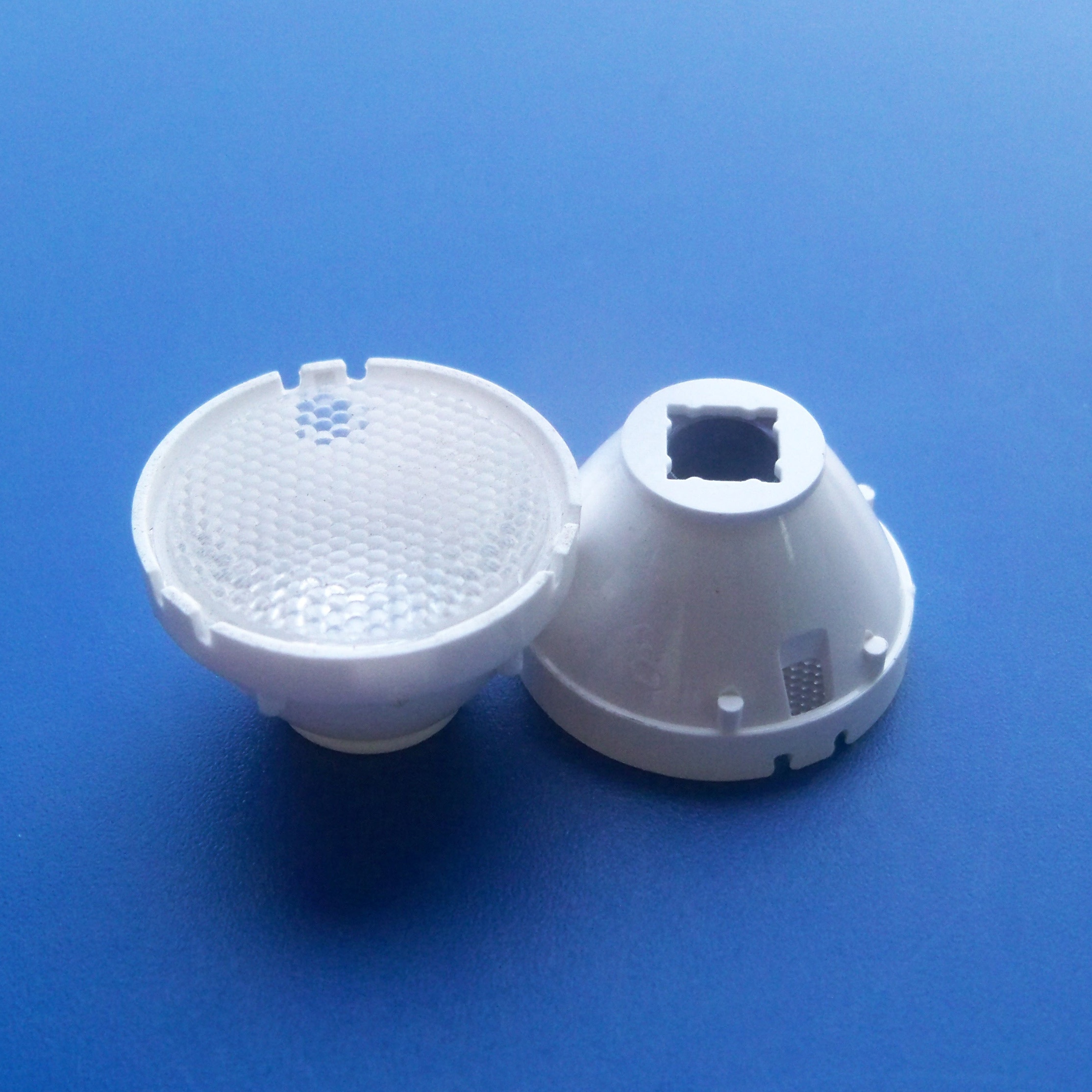 High quality 60degree-Diameter 21 mm Led lens for XML Seoul MJT 4040 Federal 5050 LEDs HX-CV-60L