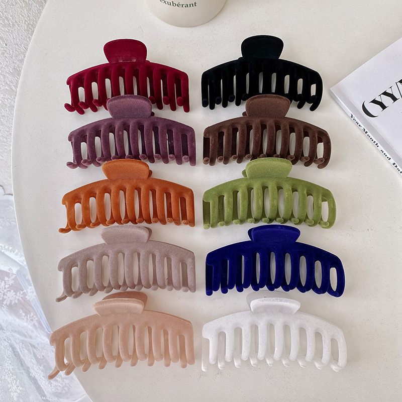 Custom Frosted Flocking Classic Keel Large Hair Claw Clip Packaging Wholesales 2023 Jumbo Hair Claw Clip Ponytail for Women