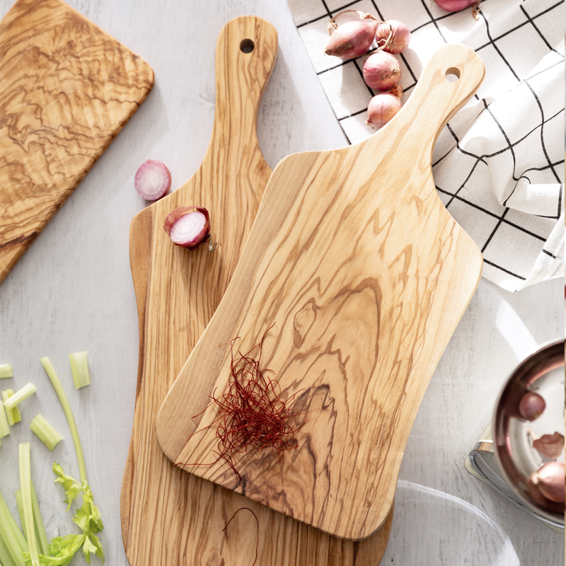 Customized Logo Real Olive Wood Irregular Shape Serving Cutting Board