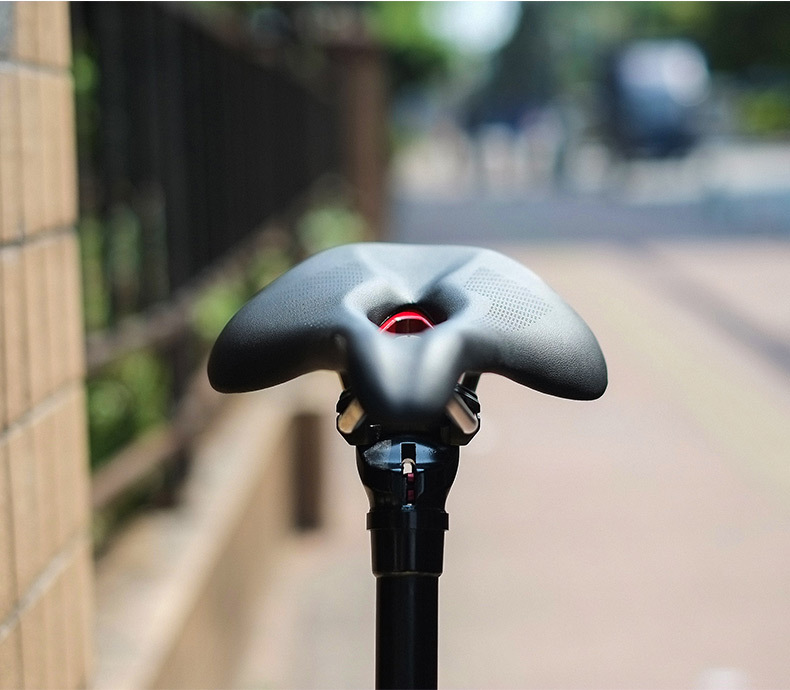 CHINA MANUFACTURE TRIATHLON BICYCLE SADDLE BREATHABLE HOLLOW LEATHER BICYCLE SADDLE FOR ROAD SHORT NOSE BIKE SEAT