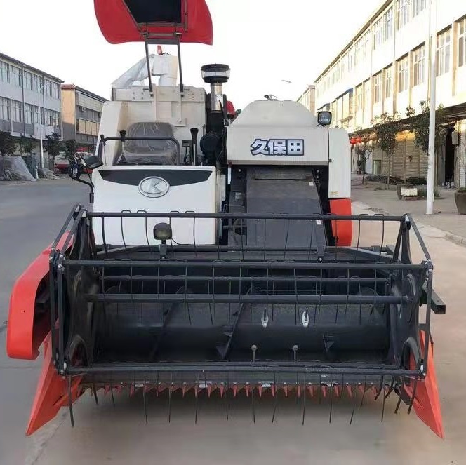 2021 г., японский комбайн kubota harvetser DC70 для продажи