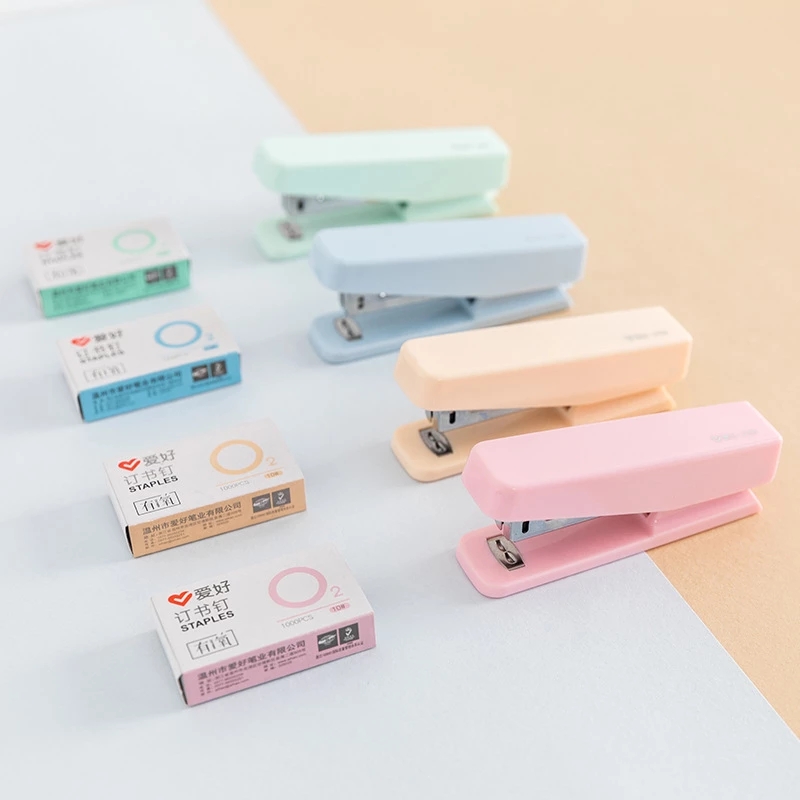 Pure Color Portable Mini Stapler Set with 1000pcs Staples Stationery Office Binding Tool School Binder Teacher Gift