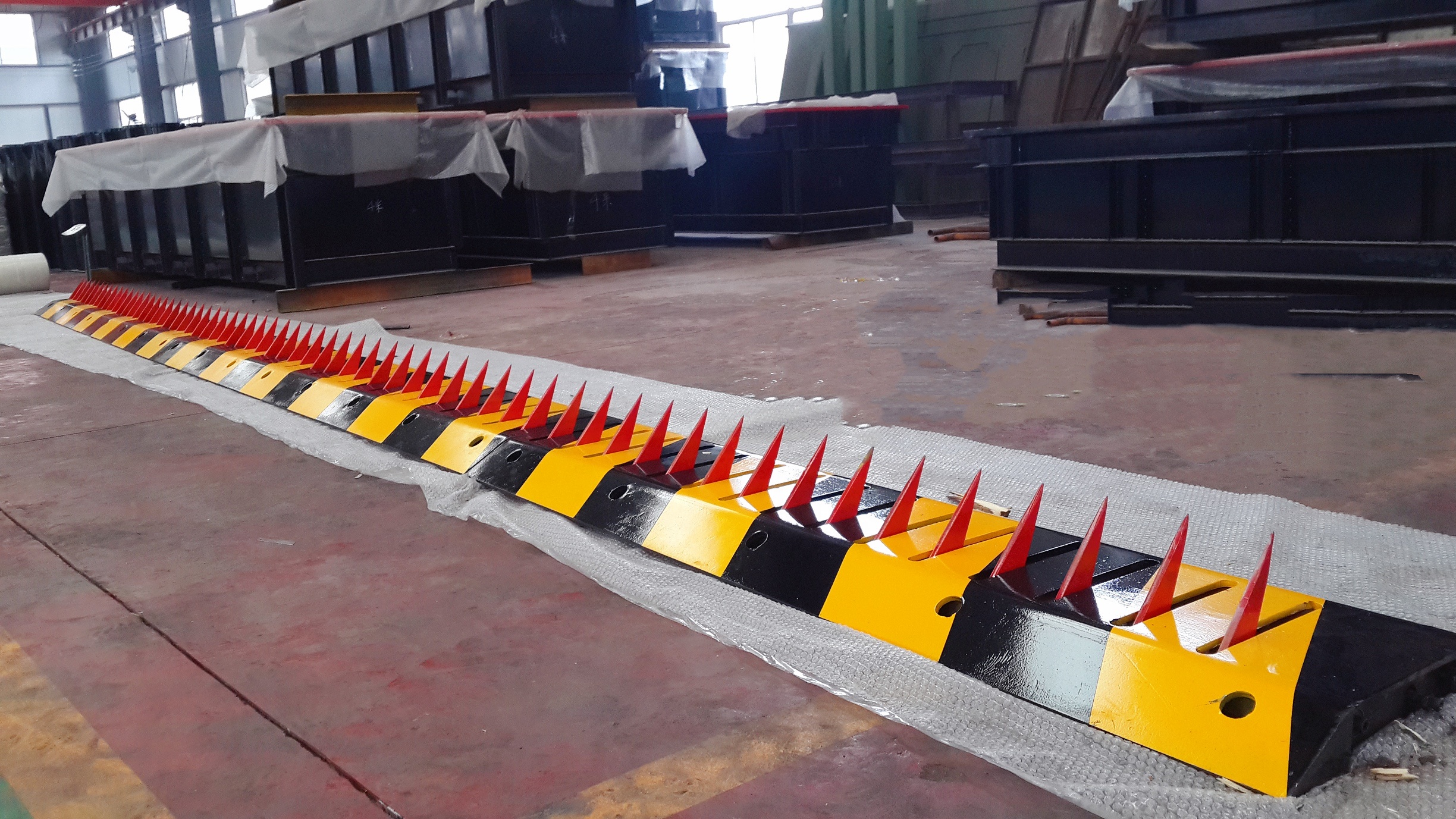 Security Vehicle Barrier Speed Bump Spikes Remote Control Hydraulic Automatic Retractable Tyre Killer