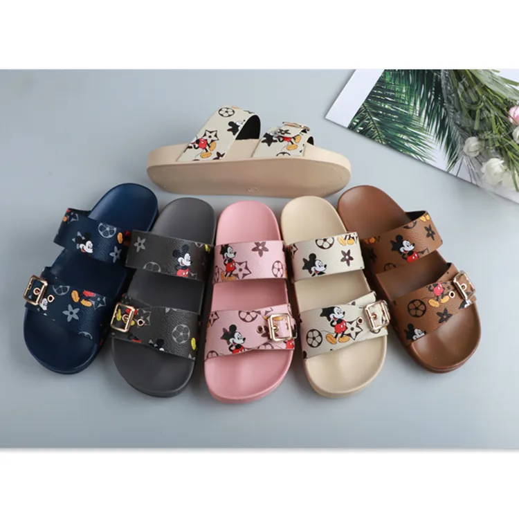 OEM custom logo cartoon pattern with Mickey more popular with PVC slides sandals for women