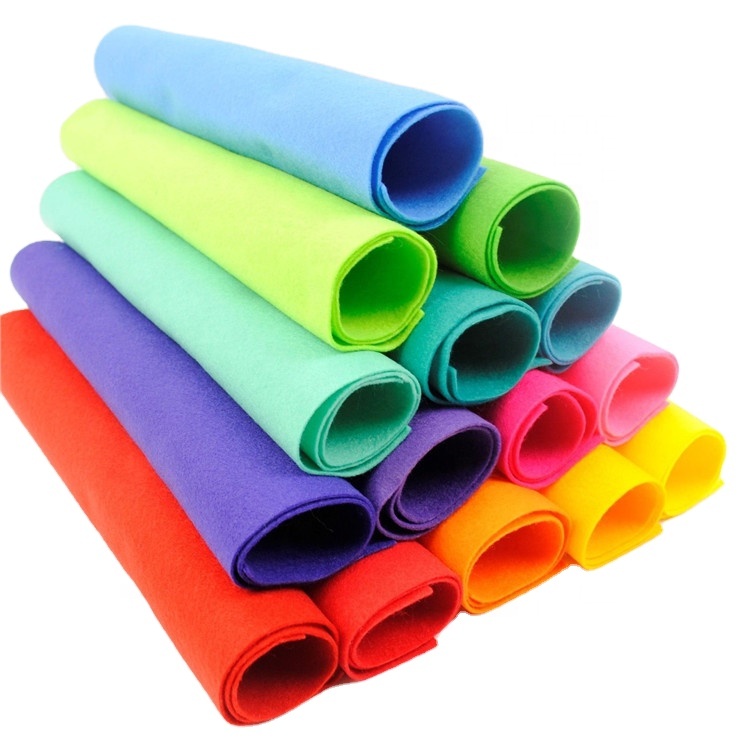 100% Polyester Non Woven Needle Felt 1mm 2mm 3mm Thick Mix Color Soft Felt Cloth Polyester Felt in Roll
