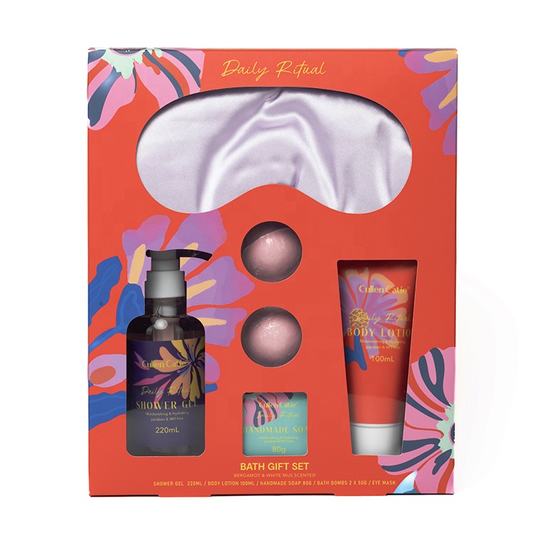 New choice of bath spa gift set for home spa relaxing &moisturizing and refreshing shower gel body lotion bath salt bath bomb