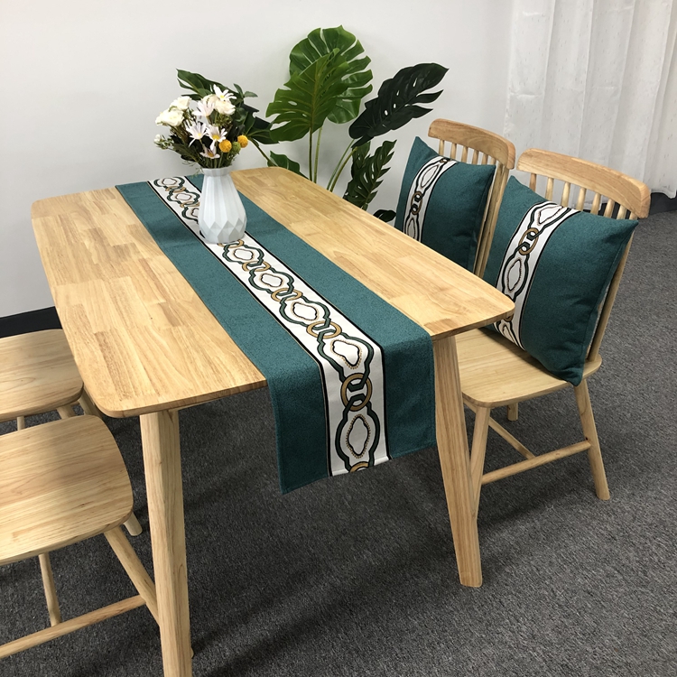 Handmade Jacquard European Luxury Dining Table Runner Decoration Dining luxury Table Runner