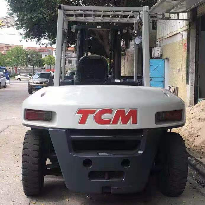 Вилочный погрузчик TCM, FD70Z8,7 тонн, две мачты