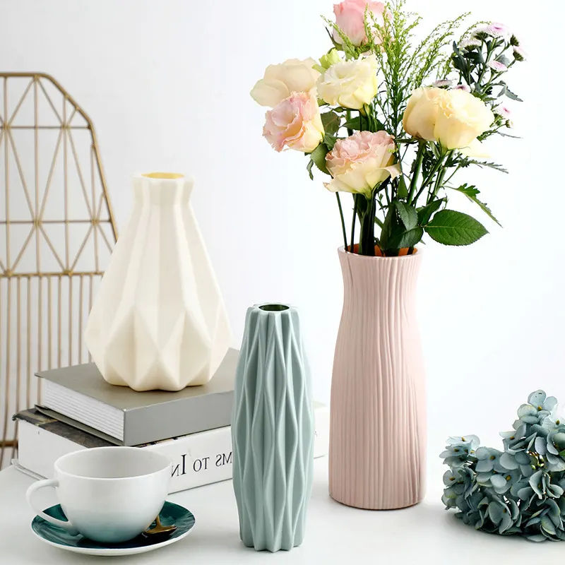Wholesale home decoration imitation ceramic plastic vase small flower vase for home decor