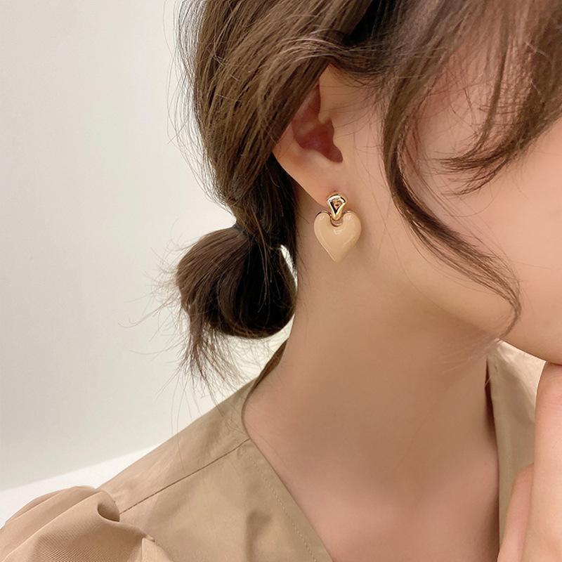 Jewelry 925 silver needle South Korea East Gate fashion new earrings personality Love Earrings net red temperament
