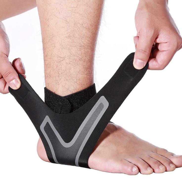 DAVI Compression Sleeve Foot Support for Plantar Fasciitis Arch Heel Spurs-Pair Socks Ankle Brace Support for Men Women