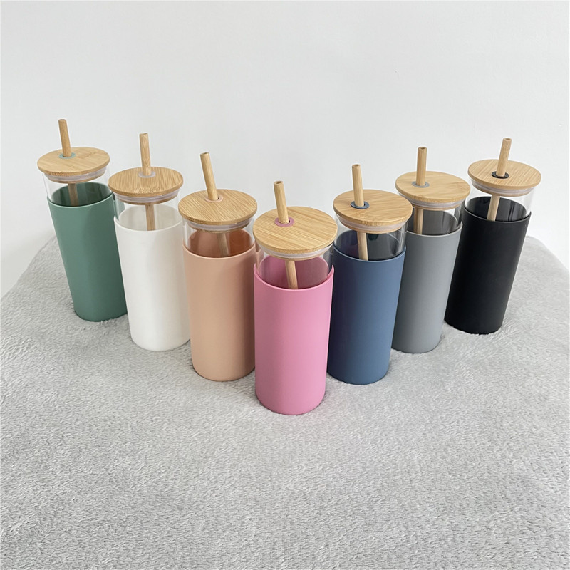 Bubble boba tea cup 500ml 17oz Crystal Clear with Silicone Protective Reusable Dishwasher Safe Glass Bottle with Straw