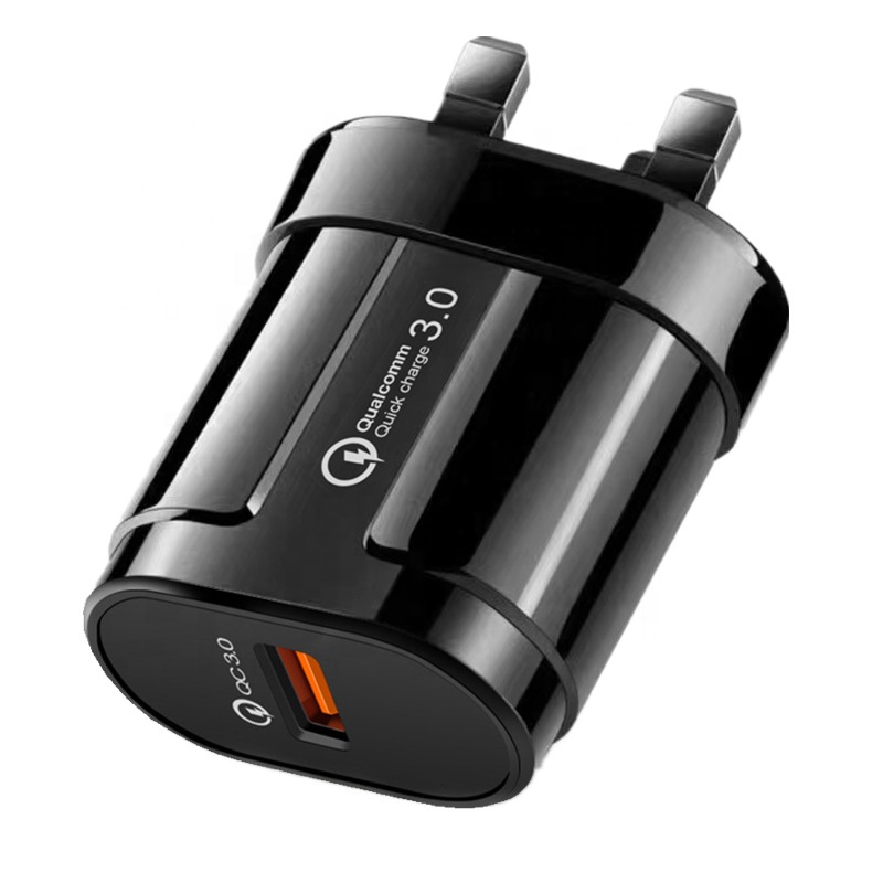 Quick Charge 3.0 QC 18W PD USB Charger QC3.0 Fast Charging USB Wall Phone Charger For Samsung Xiaomi 11 For iPhone 12 11