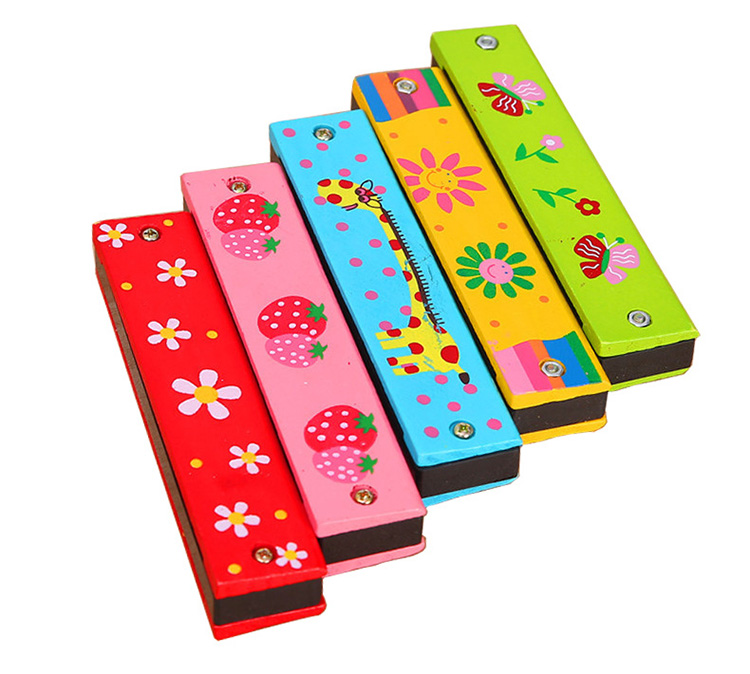 Wooden cartoon 16 hole double row harmonica children's wooden puzzle instrument
