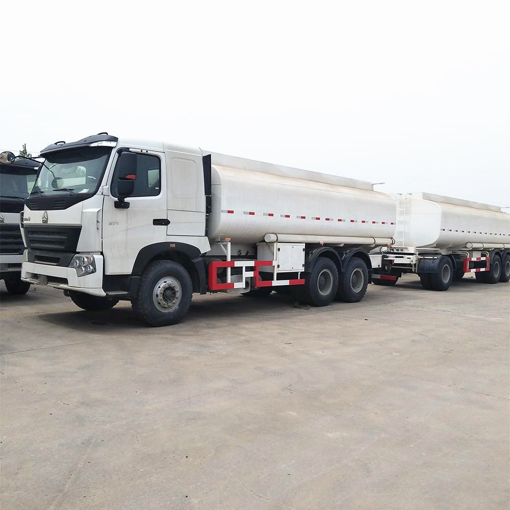All New Factory Price High Quality Howo A7 6*4 Fuel Tank Truck