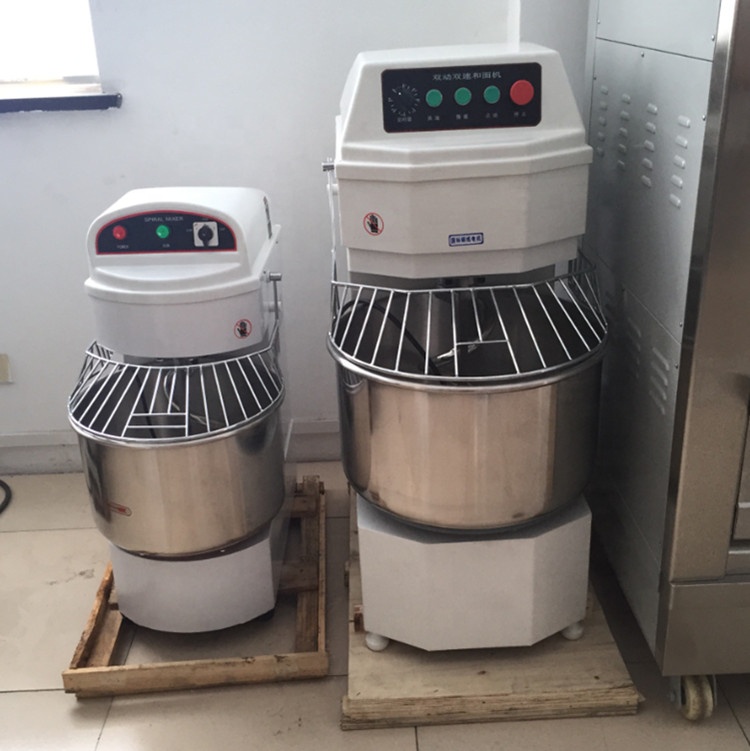 Industrial automatic spiral type chapati pizza cake bread dough mixer