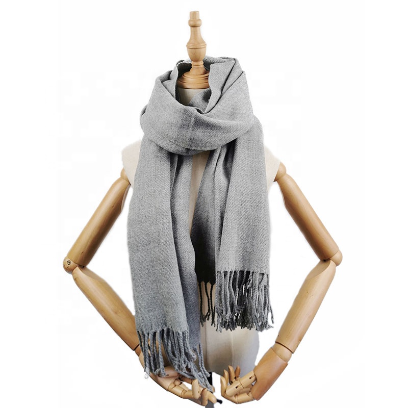 Amazon Hot Selling Solid And Soft Woven Scarves For Men And Women Tassels Scarf