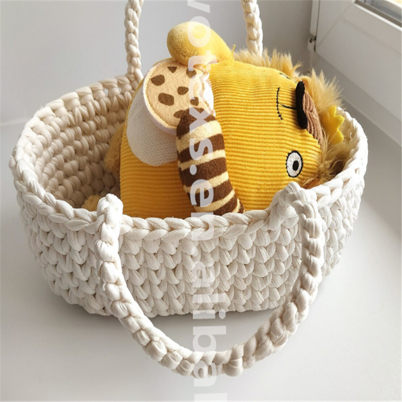 BB004 High quality Doll Moses Basket with handles Crochet doll cradle Knitted doll crib