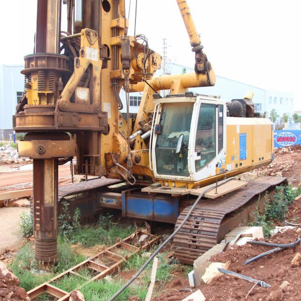 Б/у BAUER PILING RIG-BG25C