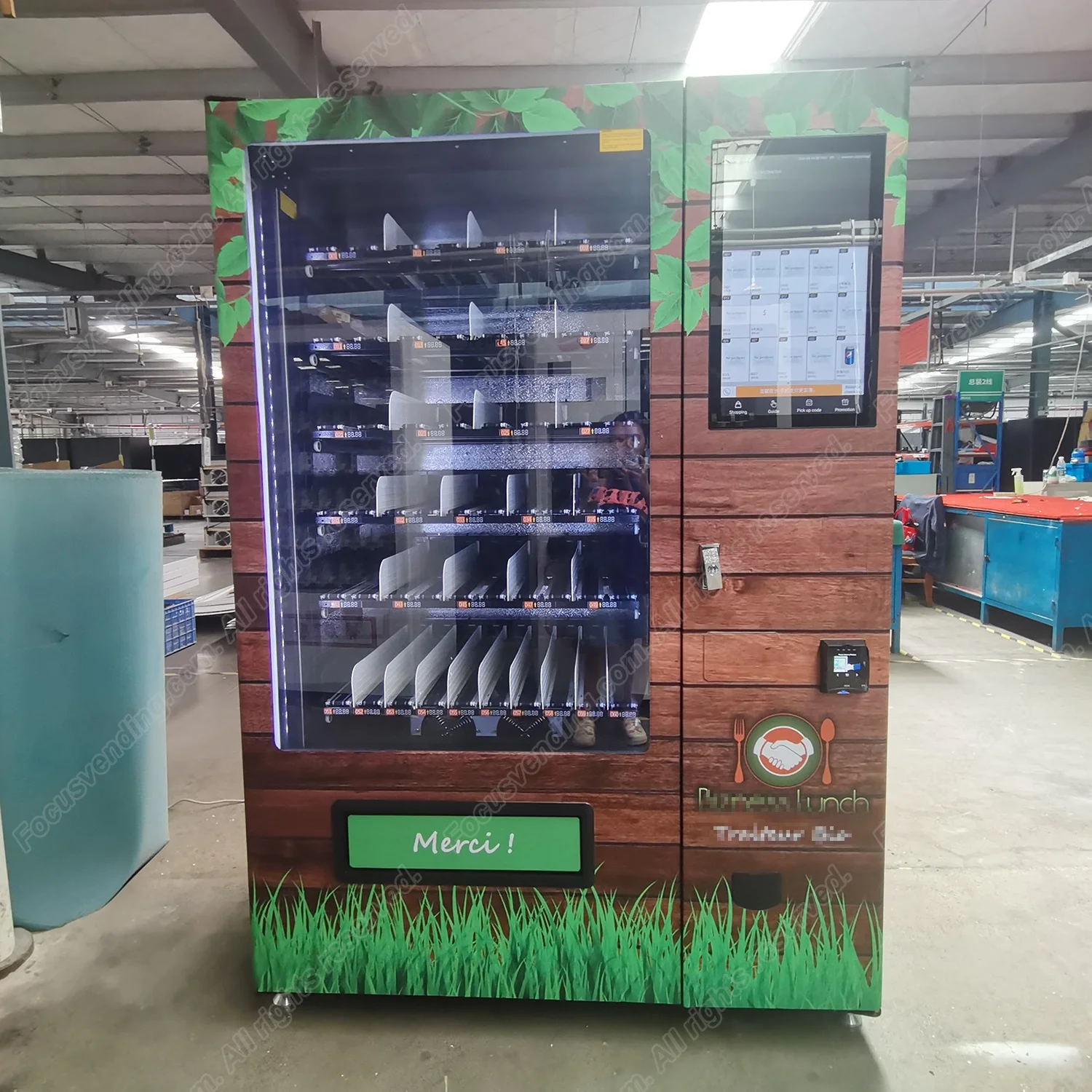 Industrial commercial self-service refrigerated milk vending machines atm for Hospital /for mall /shopping malls