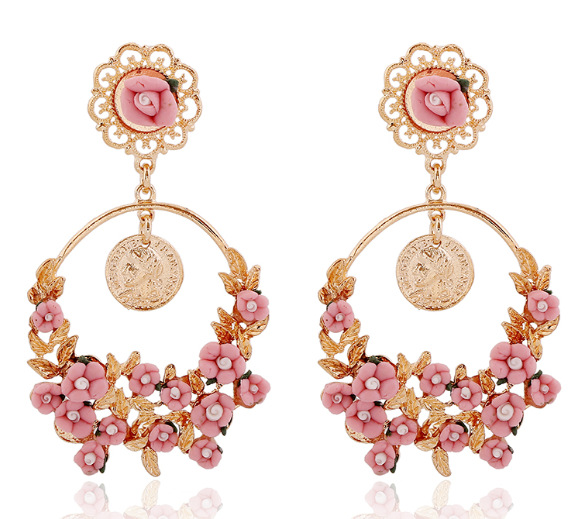 Hot Sale Trendy Gold Rose Hoop Earrings Beautiful Flowers and Leaves Alloy Earrings Gold Round Circle Women Jewelry Earrings