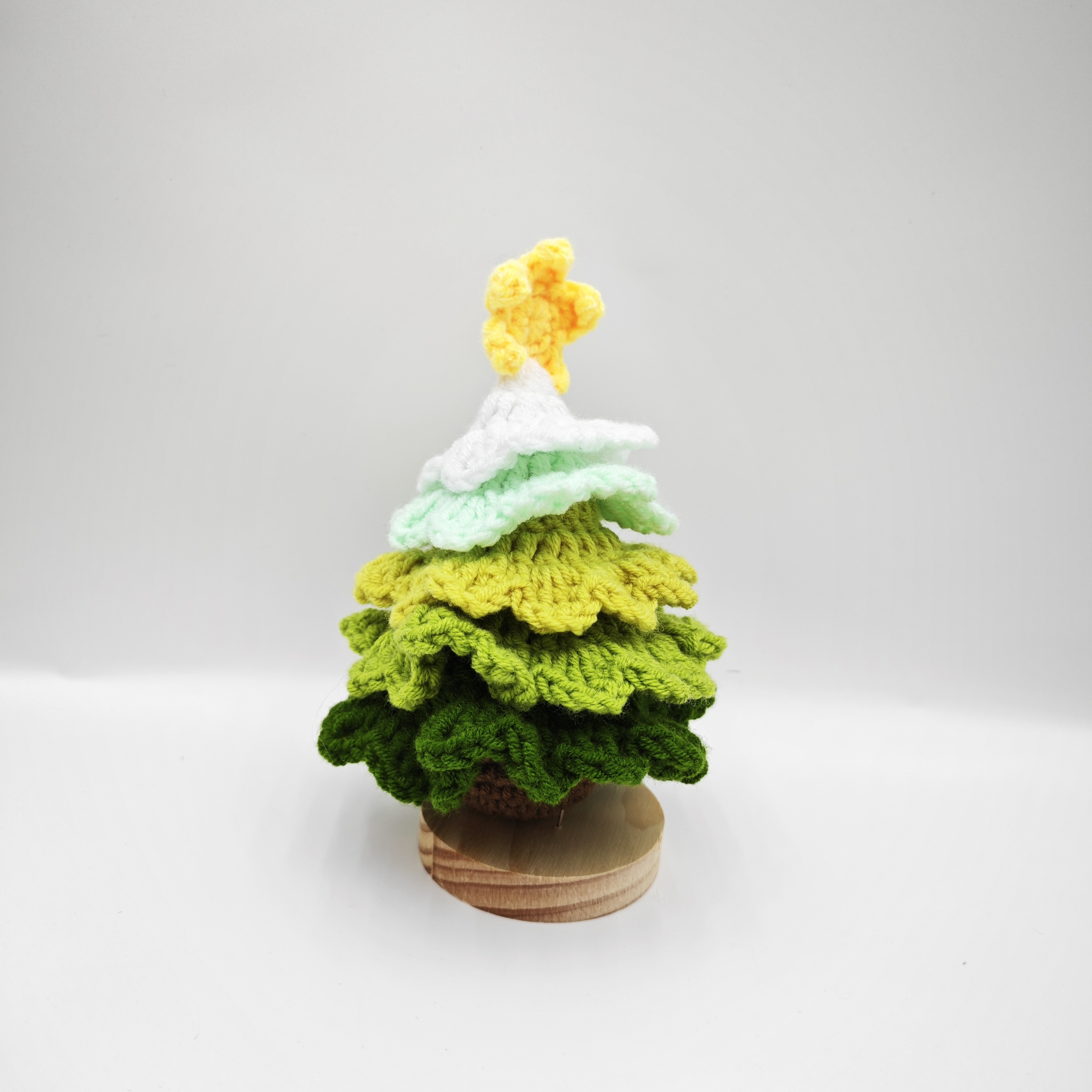 Cake skirt Christmas tree hand-woven yarn decoration diy desktop decoration