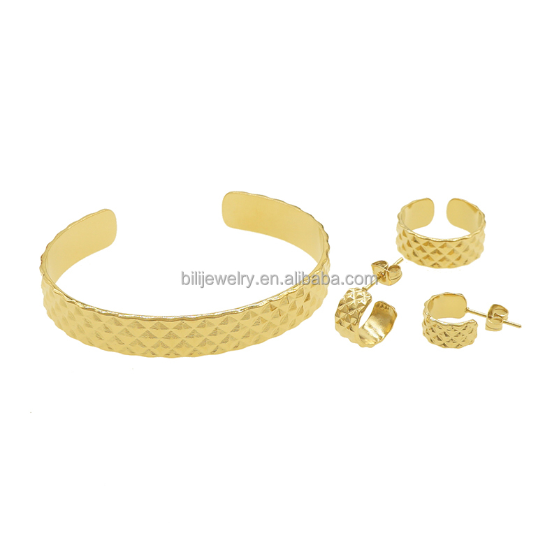 Wholesale Stainless Steel European and American Styles Ins Top Selling fashion Charm Stainless Steel jewelry Women Jewellry t30