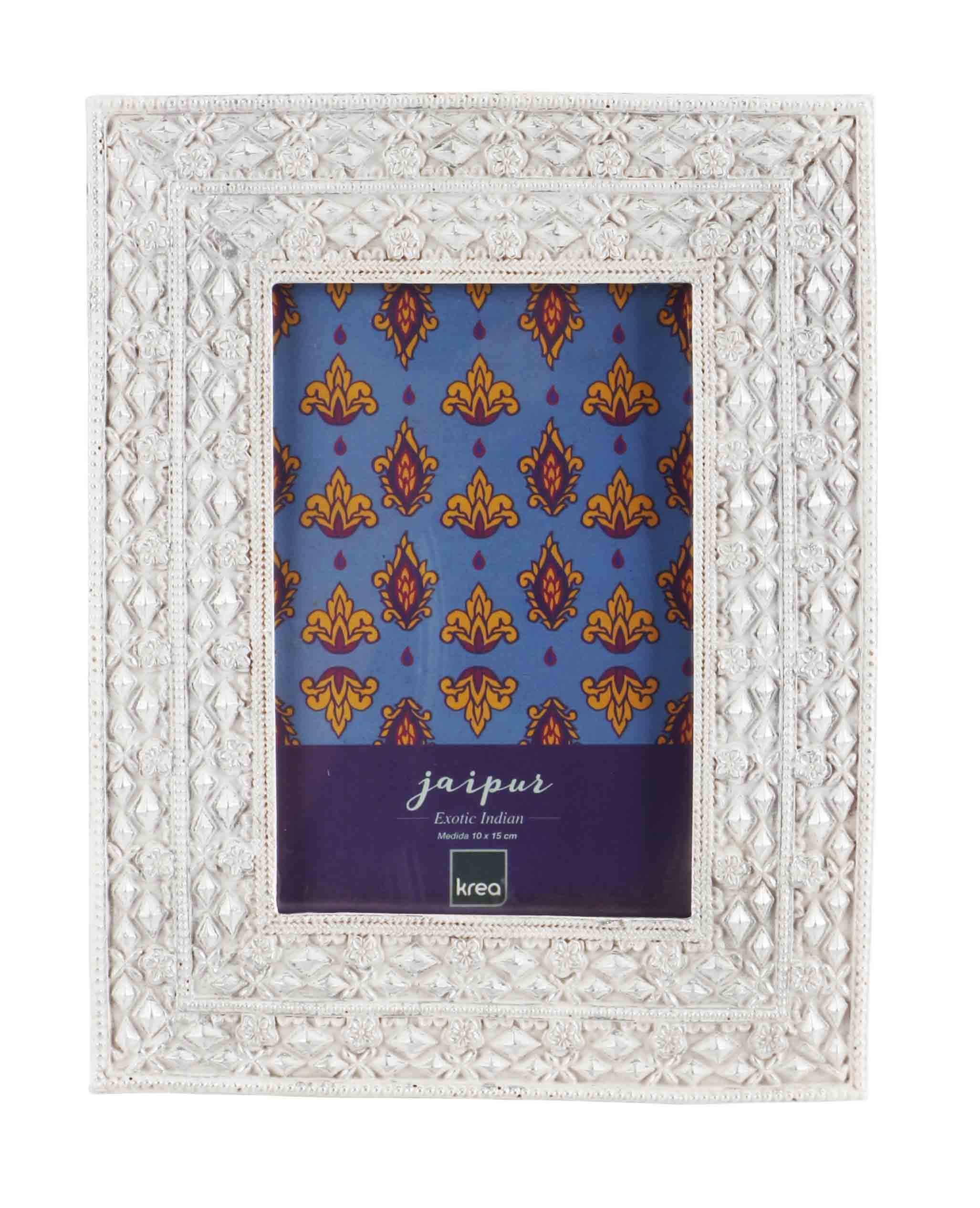 4x6" Textured Hand-Crafted Resin Picture Frame with Easel & Hook for Tabletop & Wall Display, Decorative Design with Glass