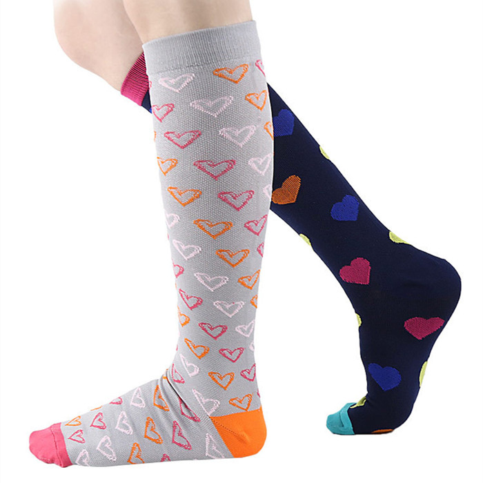 2022 New Amazon Women Men Breathable Fitness Socks Best Seller Compression Socks