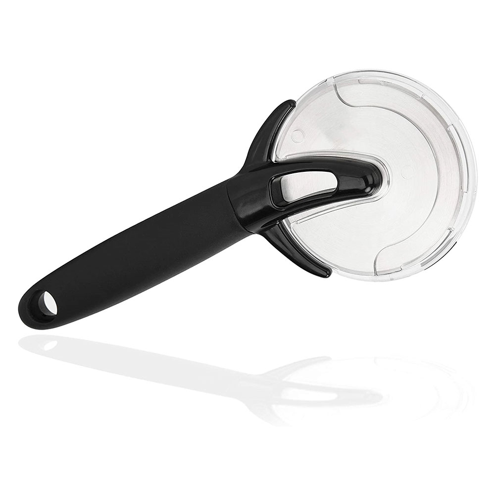Quality sharp pizza slicer stainless steel pizza cutter wheel with protective guard