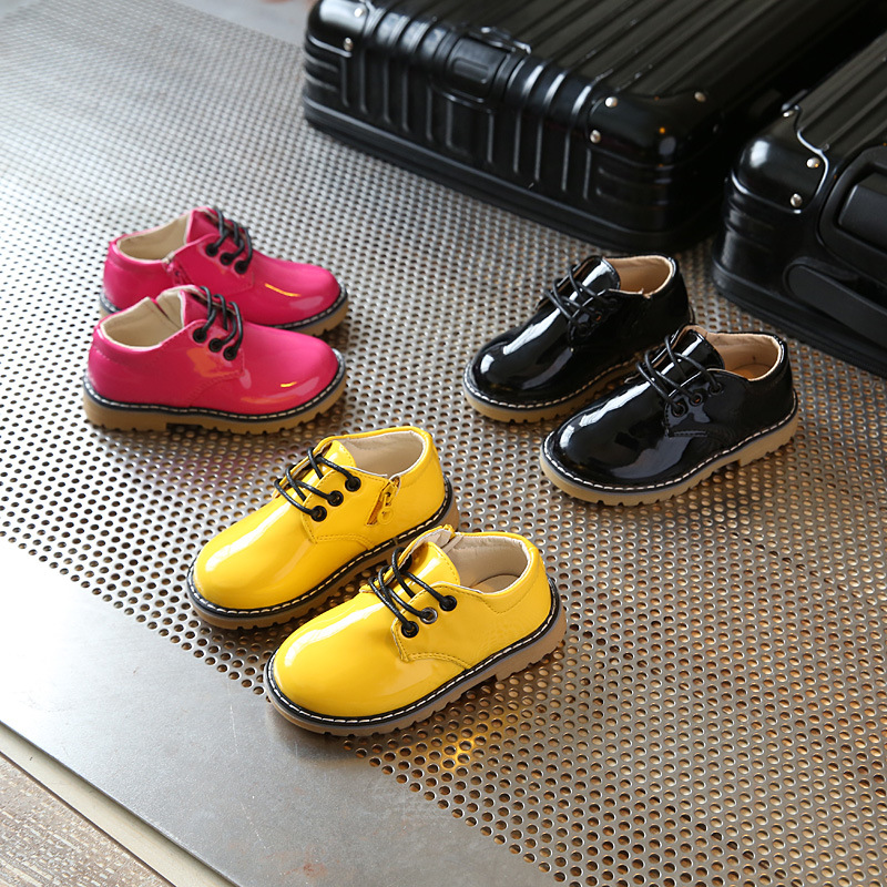 Wholesale Soft Bottom Children Shoes In Stock Girls School Shoes Sale Children Candy-colored Flat Shoes