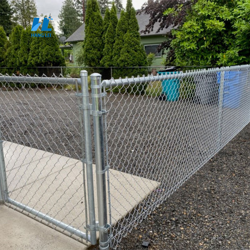 Durable PVC Coated Galvanized Chain Link Fencing for Outdoor and Farm Security Chain Link Fence