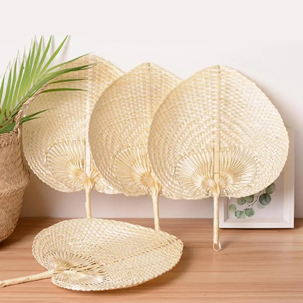 2020 Pure Handmade DIY Heart Shaped Bamboo Woven Summer Cooling hand Fan