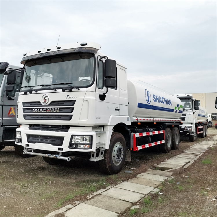 SHACMAN 6x4 RHD водяной грузовик с двигателем американского бренда 300 Hp двигатель E2 Тип 20000 литровый резервуар для воды