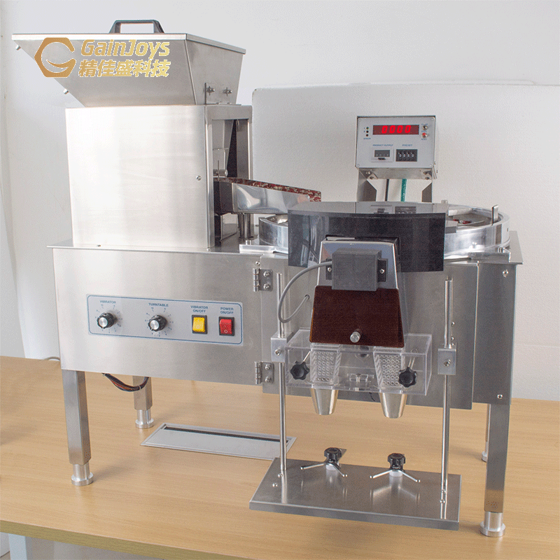 Low speed soft gelatin capsule filling and counting machine
