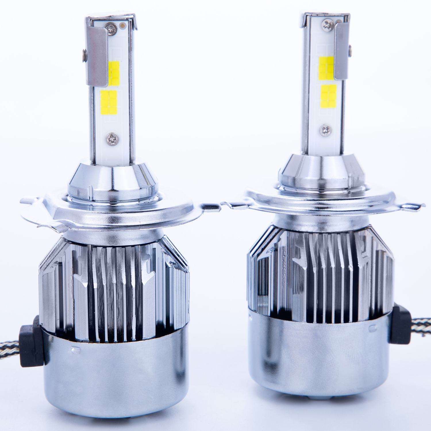 High Power All In One Kit LED Auto H4 12V 38W LED Light H7 8000LM GPNE C8 H4 LED High Low Beam H11 Car LED Headlight Bulbs