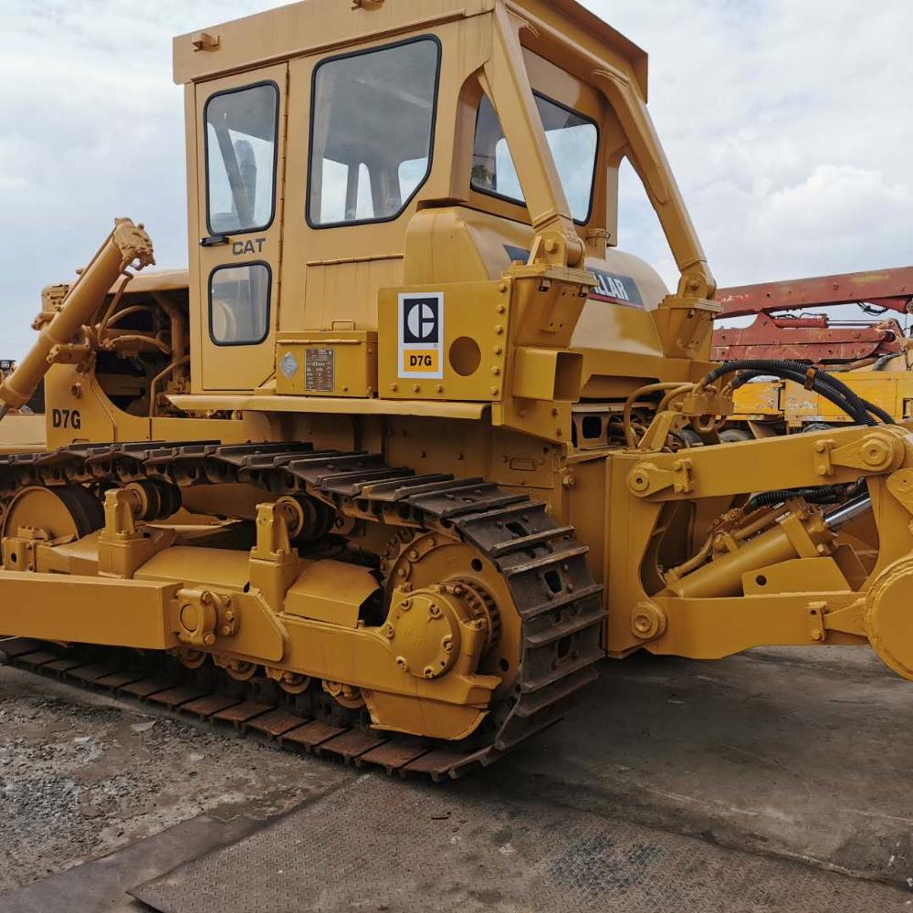 Б/у гусеничный бульдозер Catperpillar D7H/D7R/D7G на продажу