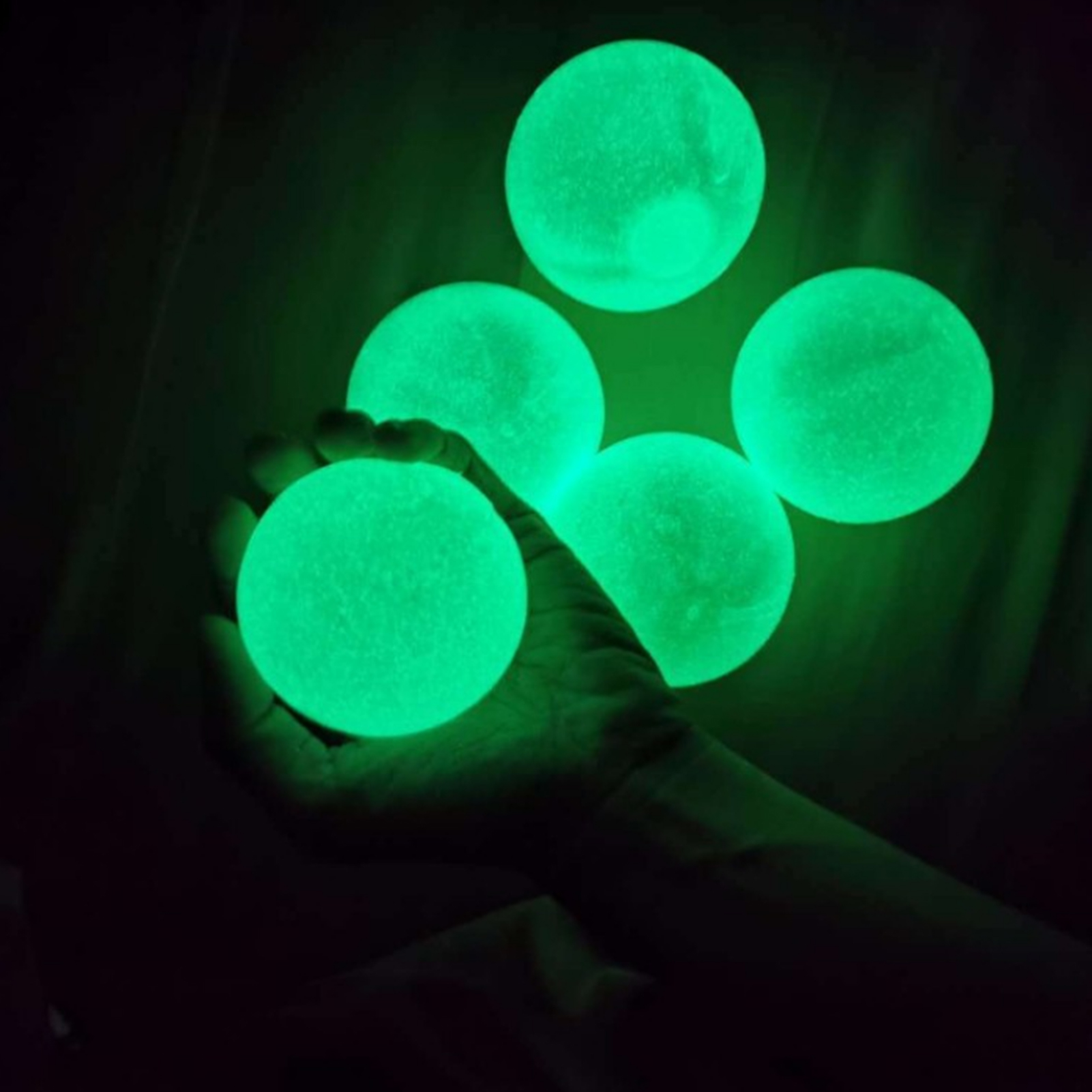 Free Sample droppshipping agent Sticky Wall Ball Ceiling Tossing Ball Sticky Target Ball Stress Relief Toy Novelty Kids Adults