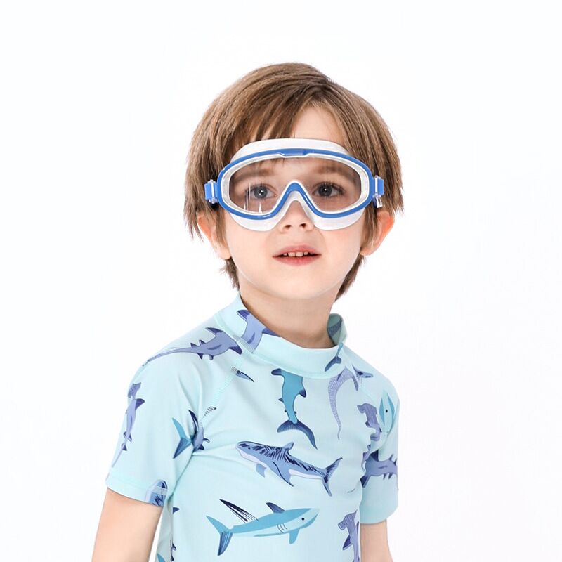 Swimming Glasses for kids 3-6 Waterproof Clear Anti-fog Anti UV Soft Silicone Frame and Strap swim goggles child