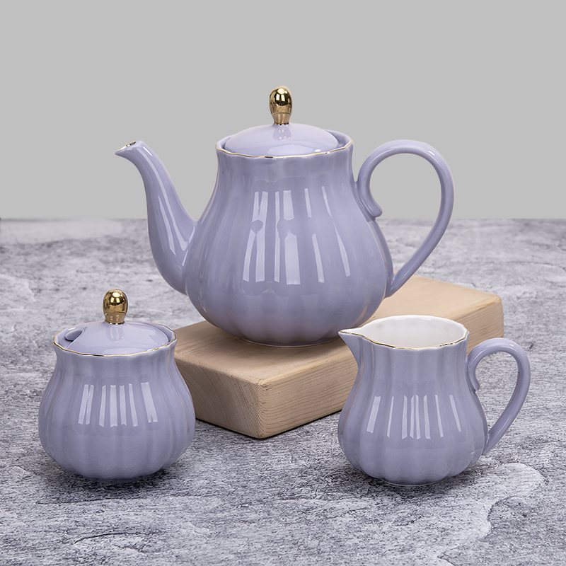 english royal porcelain tea pot teacups and saucers bone china