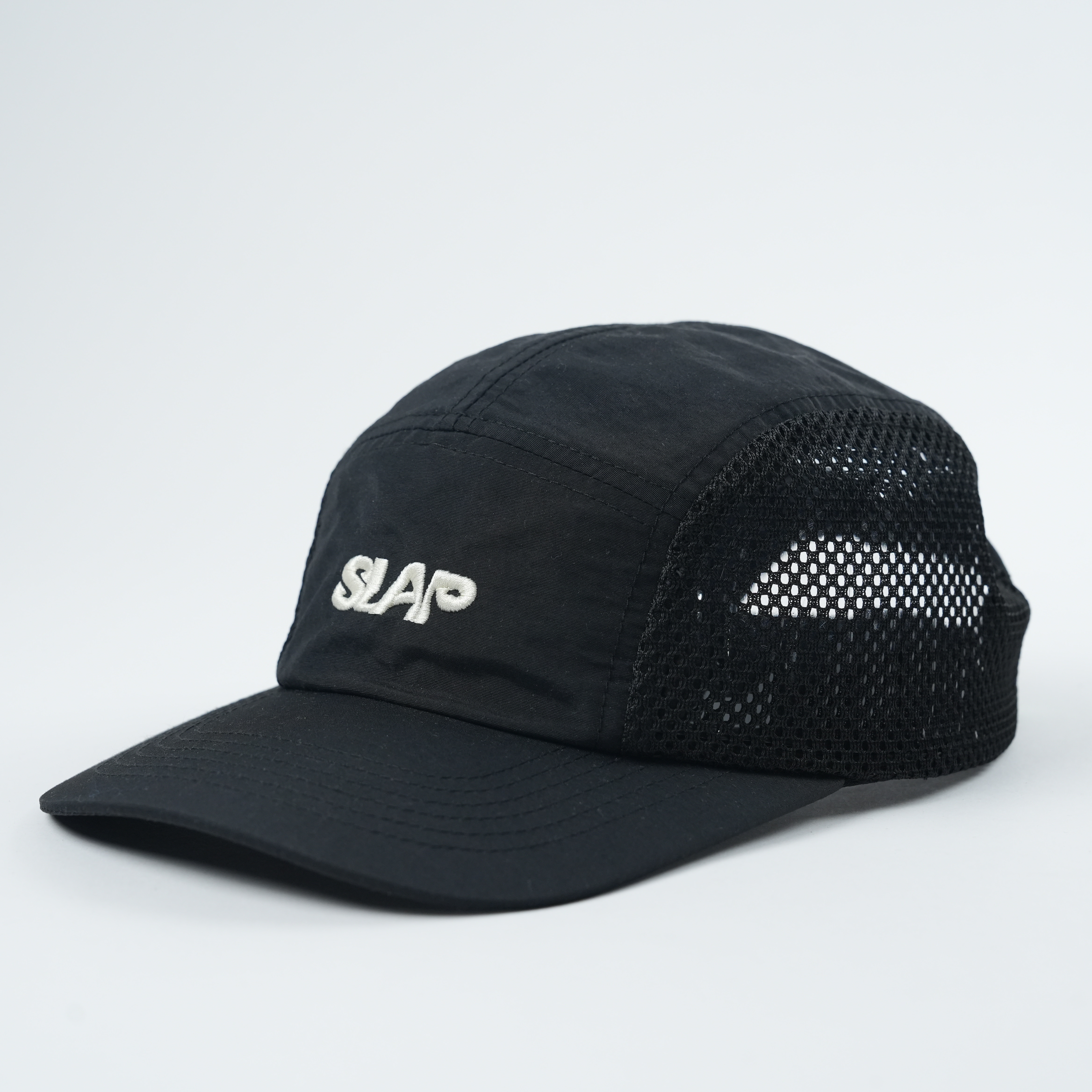 Wholesales 5 Panel Cap with Custom Embroidery Logo 100% Nylon 5 Panel Camp Hat Raining Hat With Mesh and Custom Logo